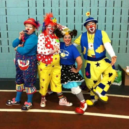 Dancenhance Clowns