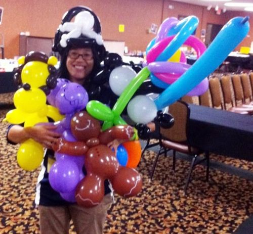 Balloon Twisting &amp; Decor